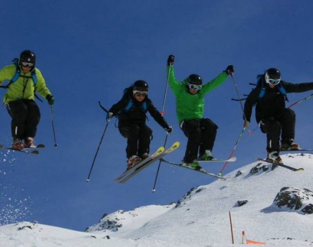  Escuela de esquí en Val Thorens 